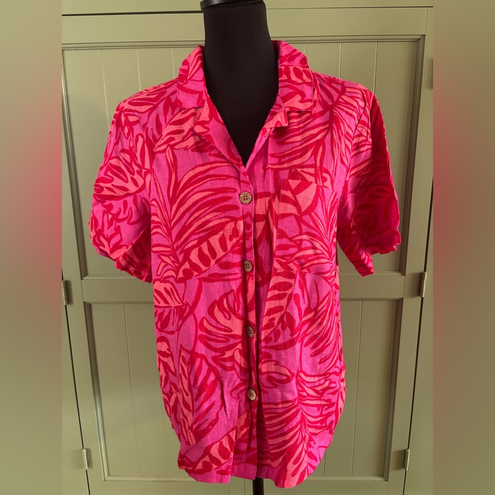 Goa Beachwear by Japan Tropical Button-Up Shirt with Coconut Buttons
